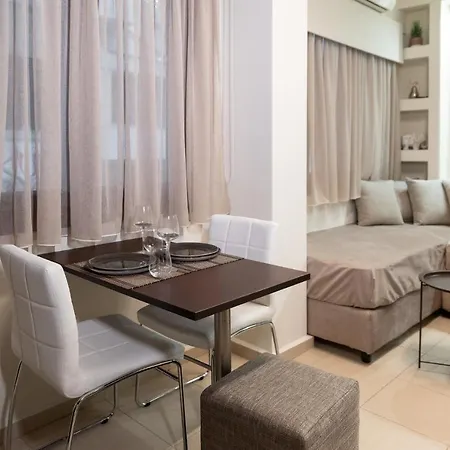 Pasiphae Lux Downtown Apartament *